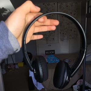 Black Skullcandy Headphones